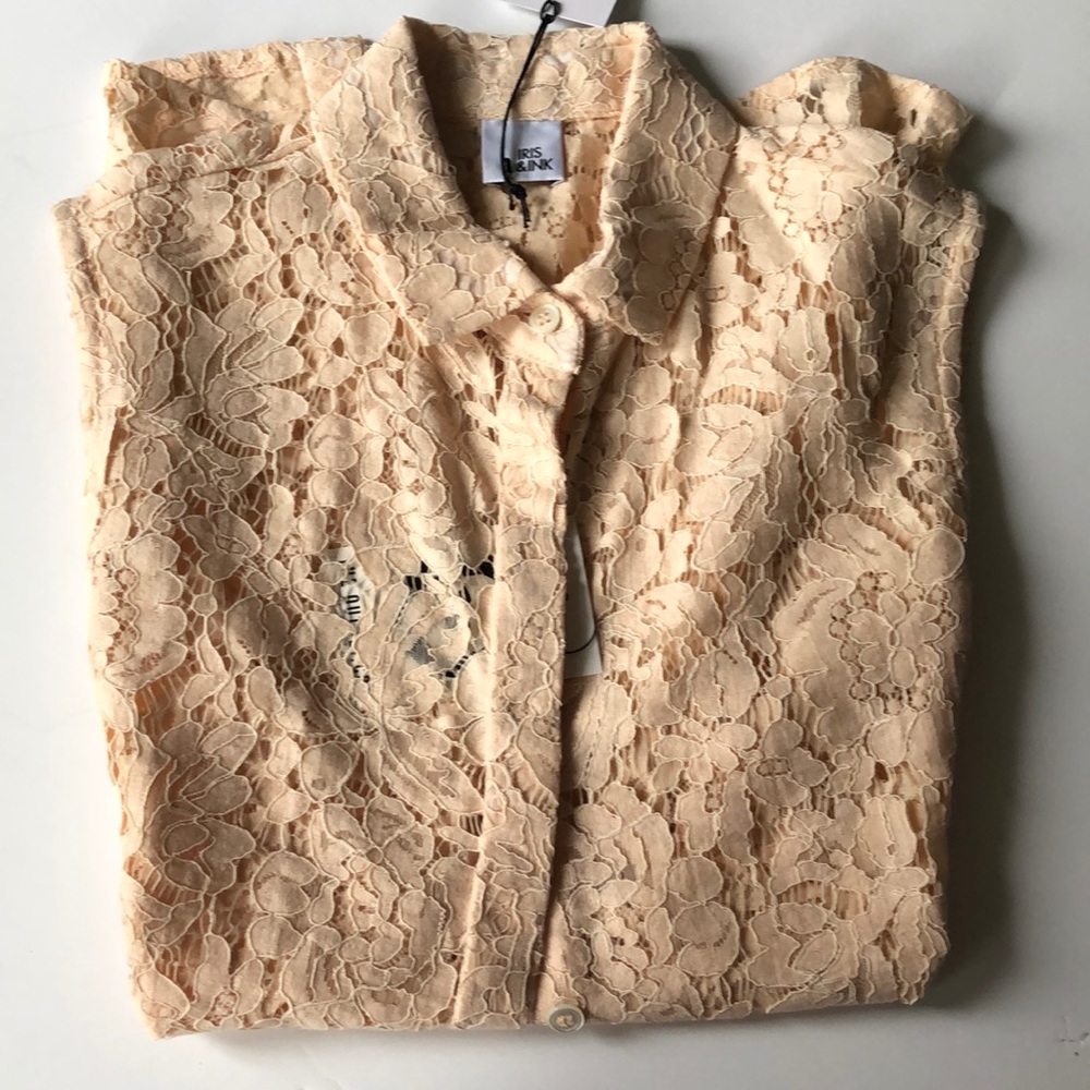 New iris & ink sleeveless lace blouse